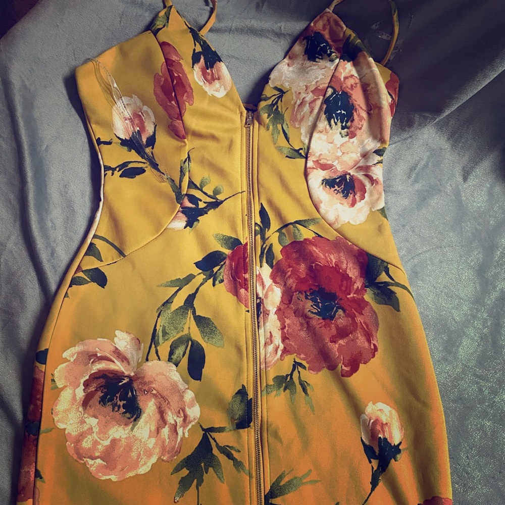 Yellow dress